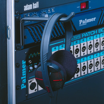 Adam Hall 87530 Кронштейн 2 U для наушников